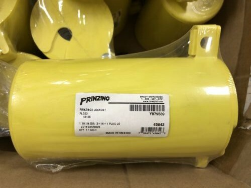 PRINZING Plug Lockout, Thermoplastic, 125/250/600 Vt Max Cord Dia. 1-1/4" 
