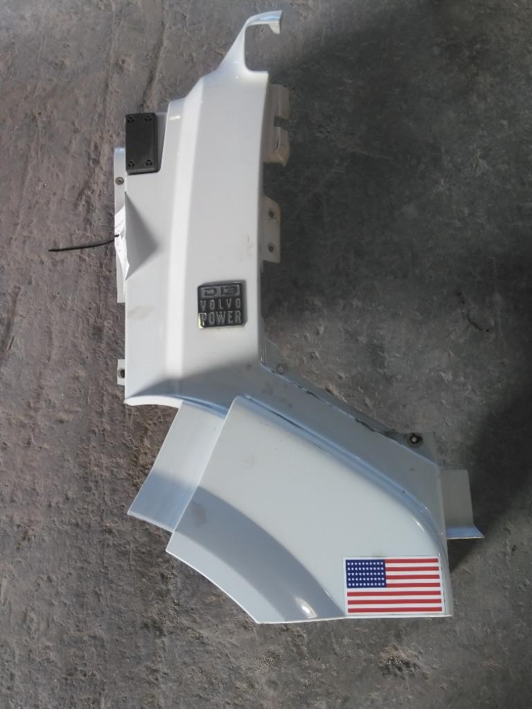 For 2013 VOLVO VNL COWL N/A ,  MN