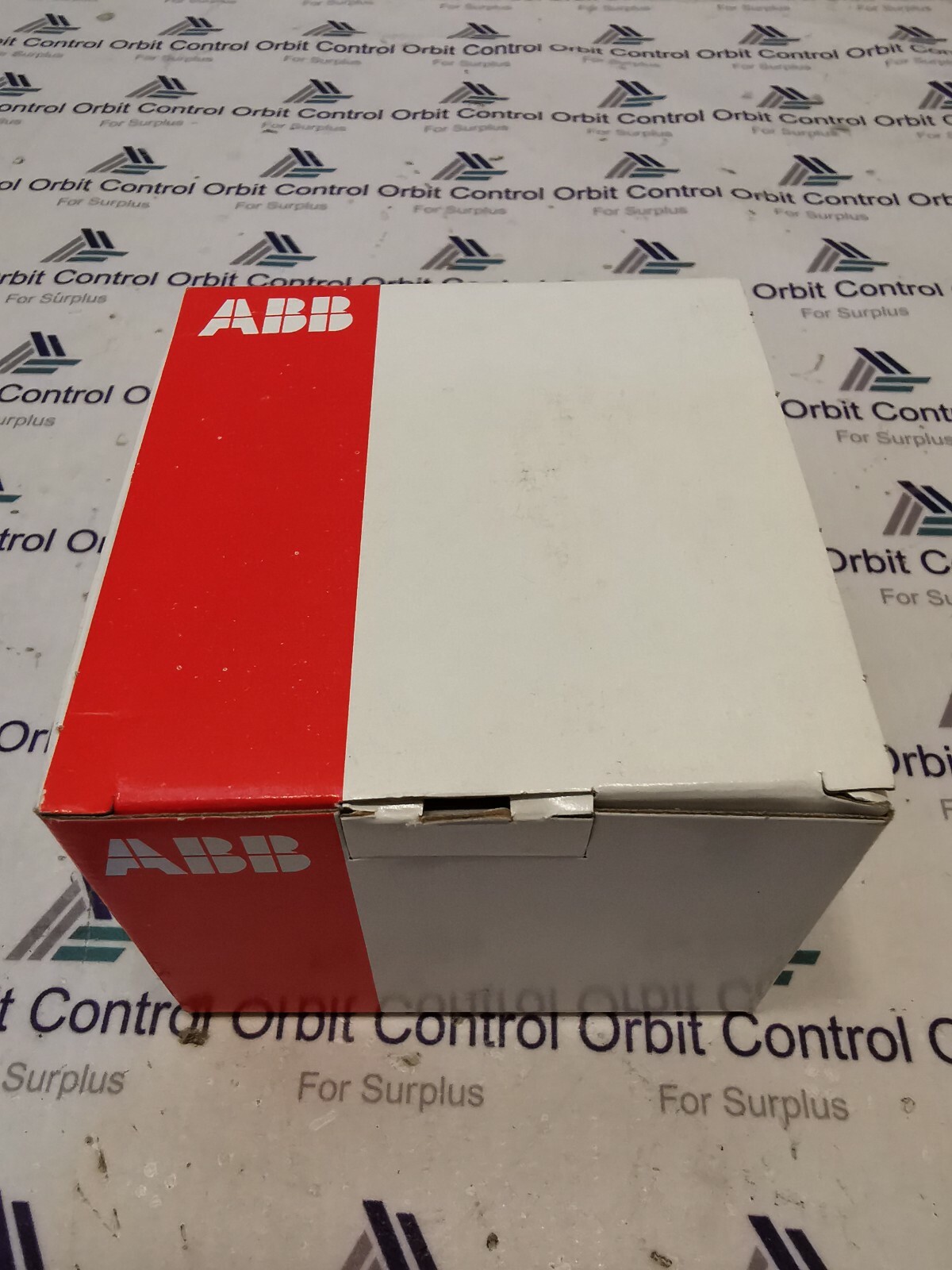 ABB A42 112-100 ELECTRICITY POWER METER 2CMA170510R1000