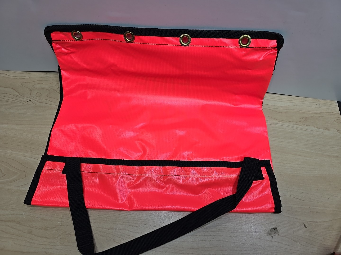 1 Vinyl Wall Mount Case Fire Blanket Quick Access Pull Emergency Bag Heavy NEW