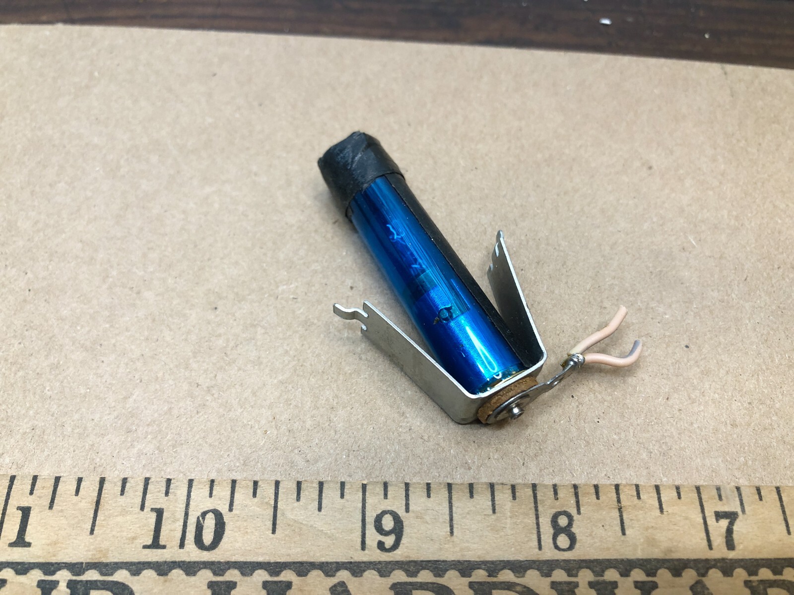 McIntosh MR-73 Tuner Part Out:  Blue Bulb Assembly