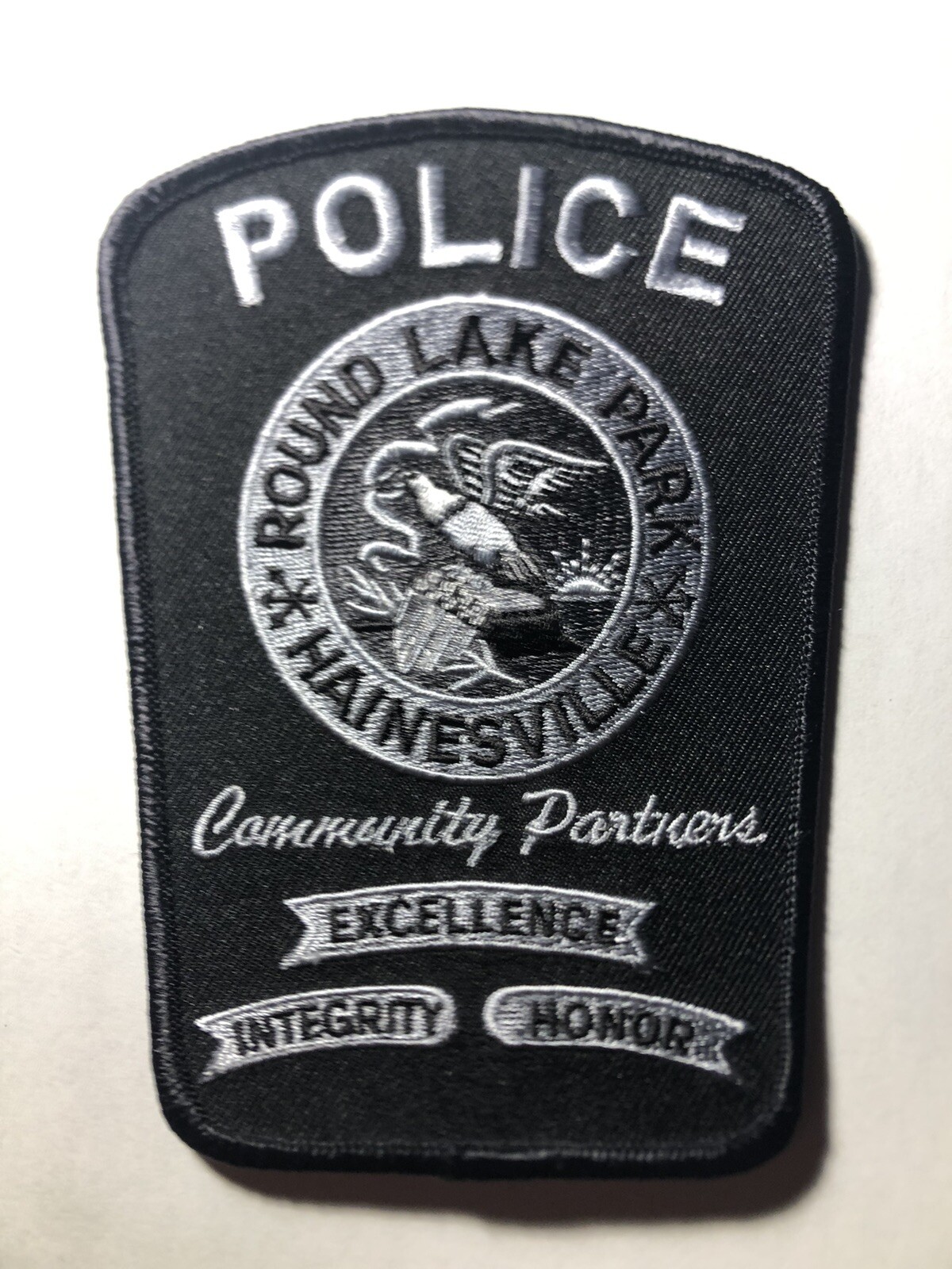 Round Lake Park ~ Hainesville Illinois Police Patch ~ Subdued Colors