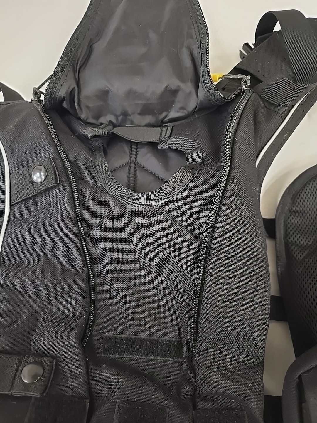 Blackhawk! Prototype Vest & Backpack Set Black