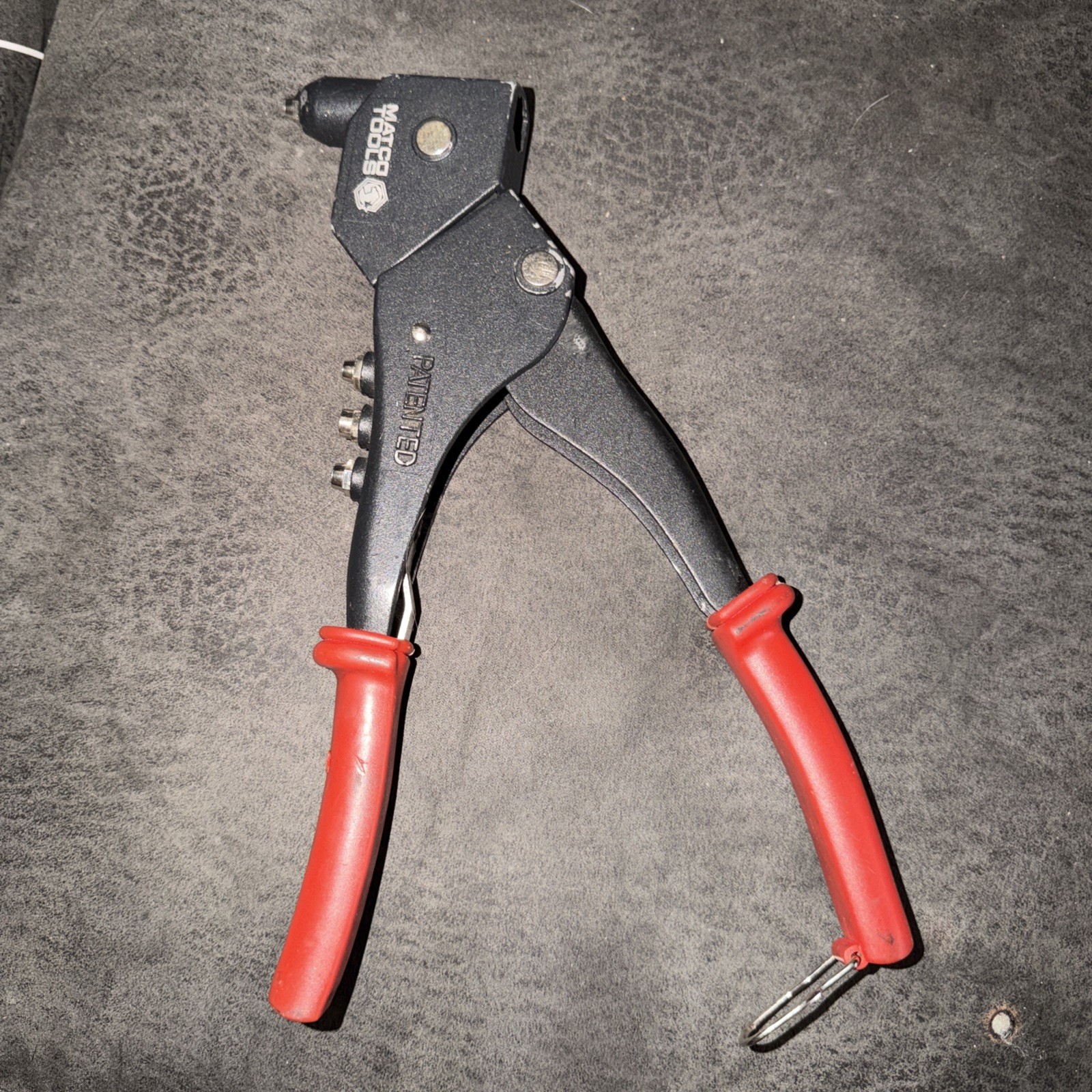 Mac Tools Swivel Head Pop Rivet Gun SHR700 Tool Nice Condition