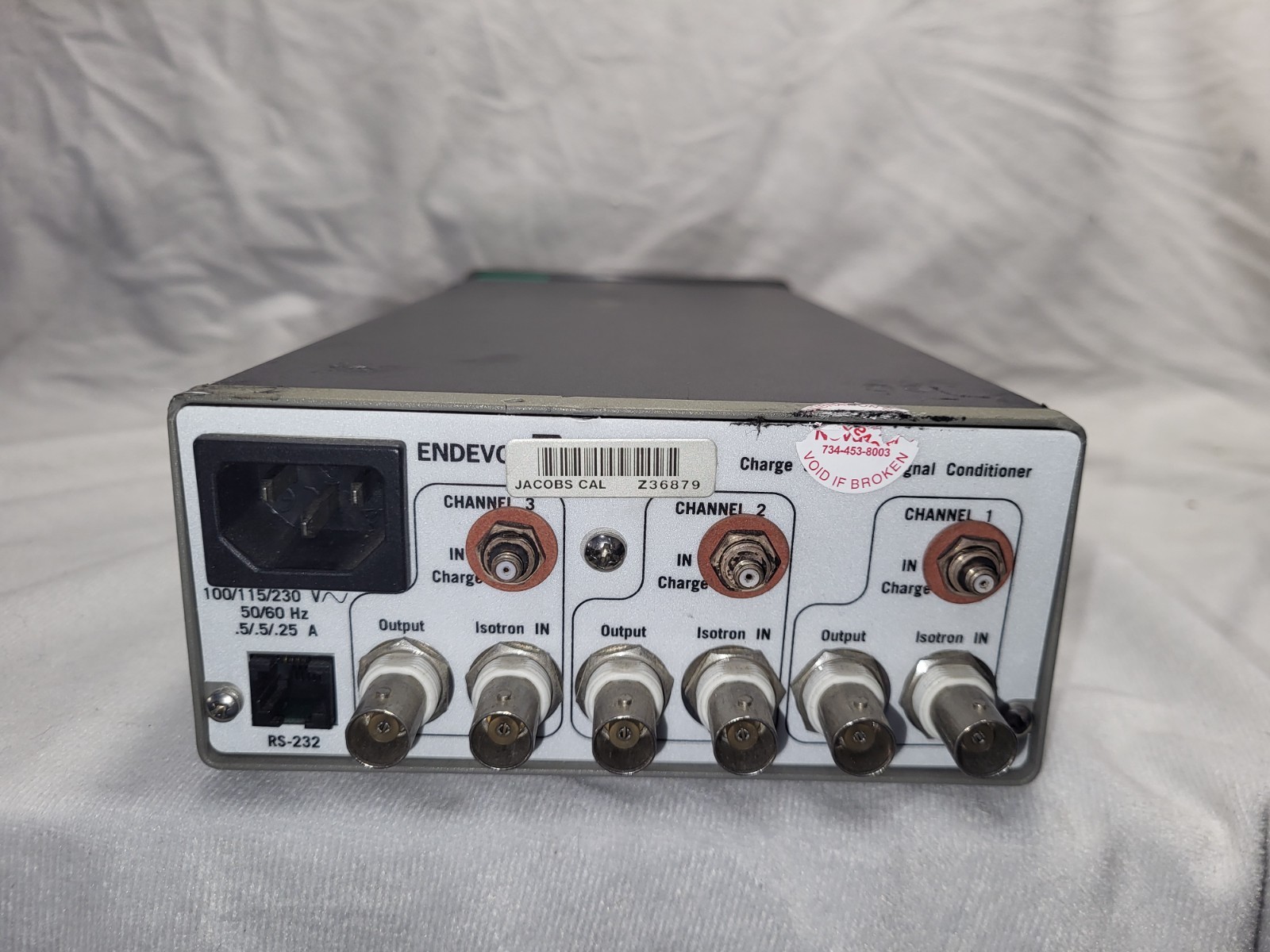 Endevco Model 133 Charge & Isotron Signal Conditioner
