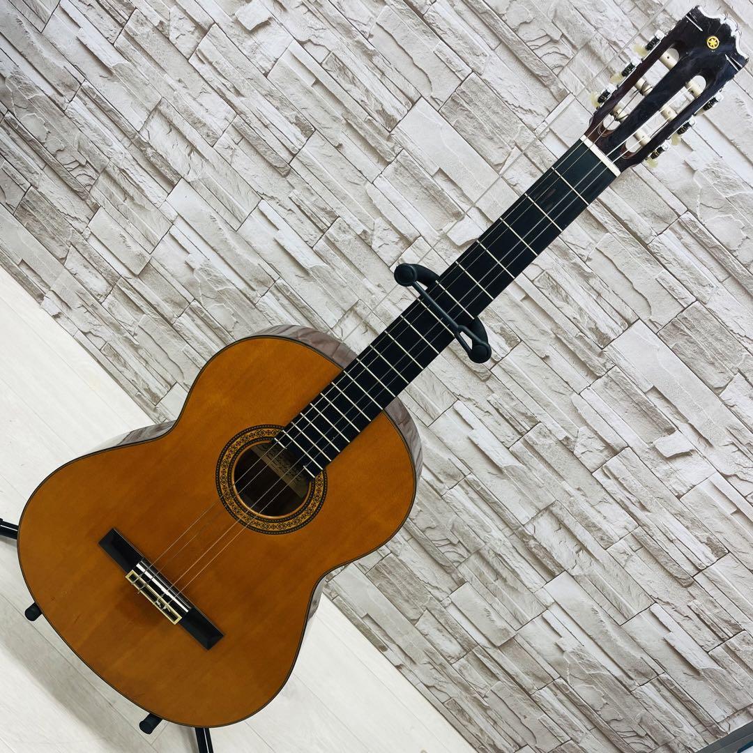 YAMAHA C-180 Classical Guitar with Hard Case Missing 1st & 4th Strings Cleaned