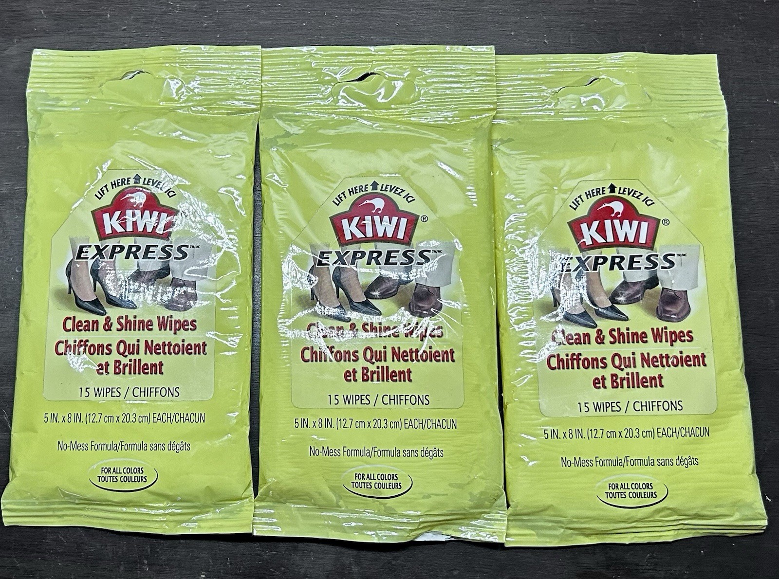 3 X  Kiwi Express Shine Clean And Shine Wipes 15ct In Each Pack For All Colors