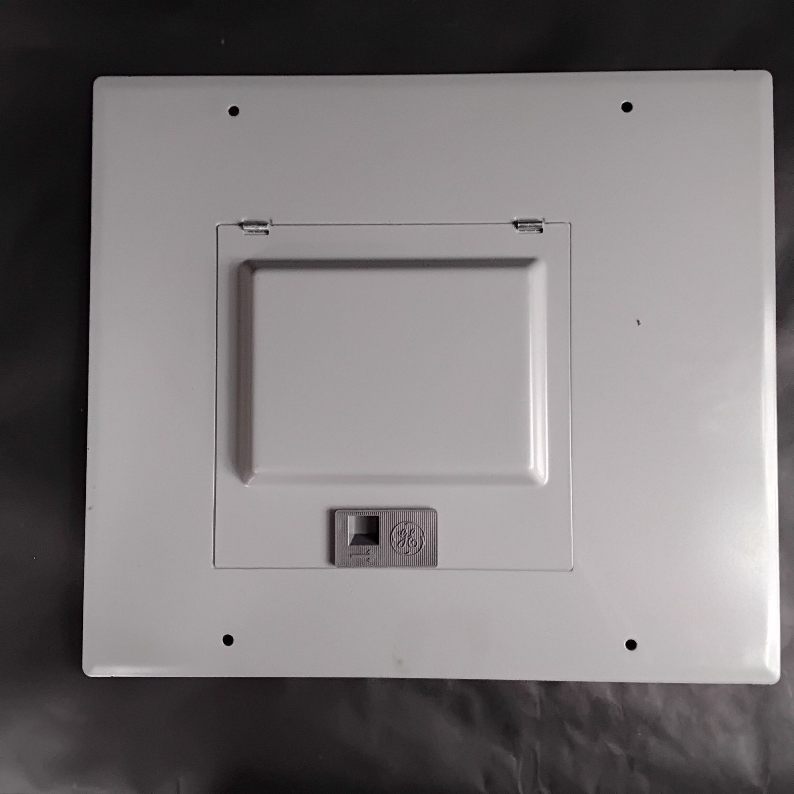 GENERAL ELECTRIC TM12FD PANEL COVER ($50 OBO)