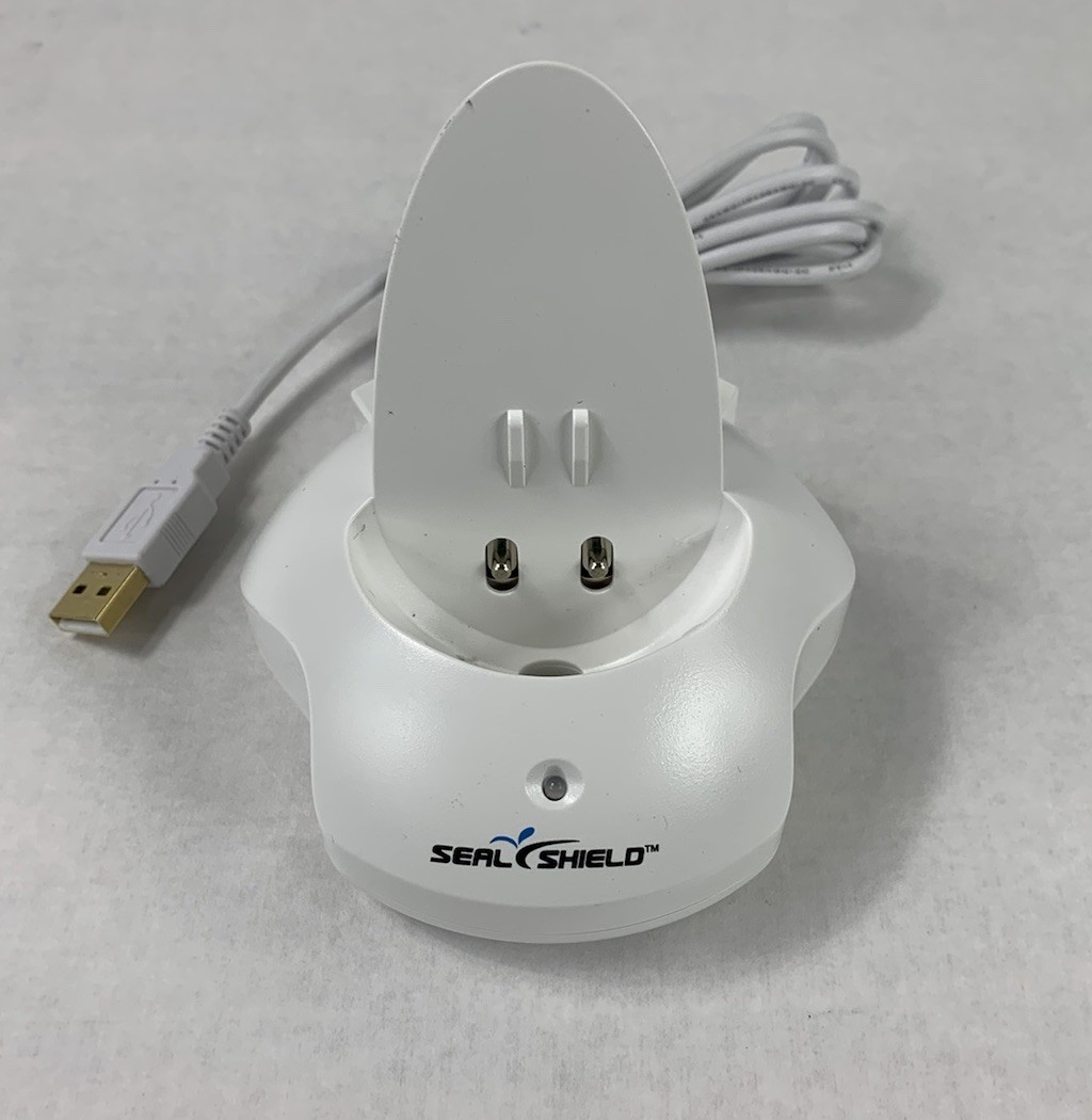 Seal Shield STWM042WE Mouse and Charging Base