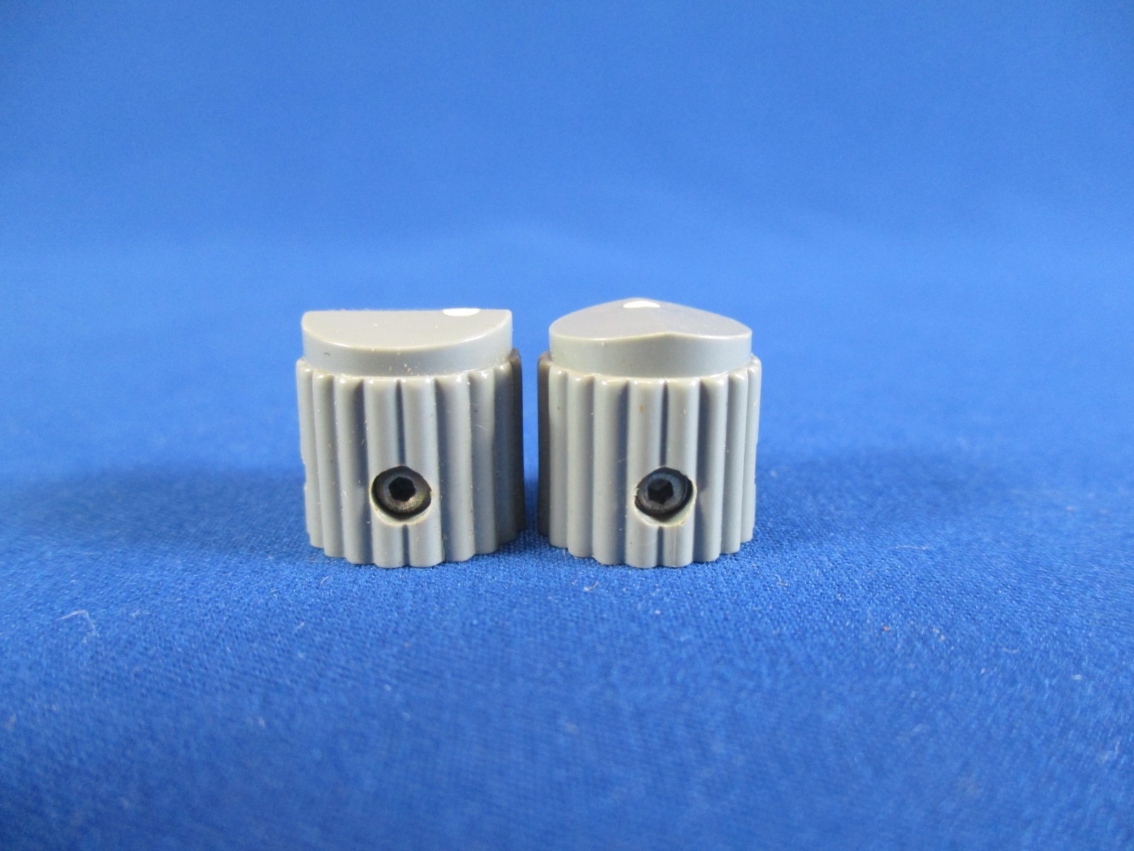 Small Gray Knobs for Radios Ham Radios Test Equipment 1/2" Round
