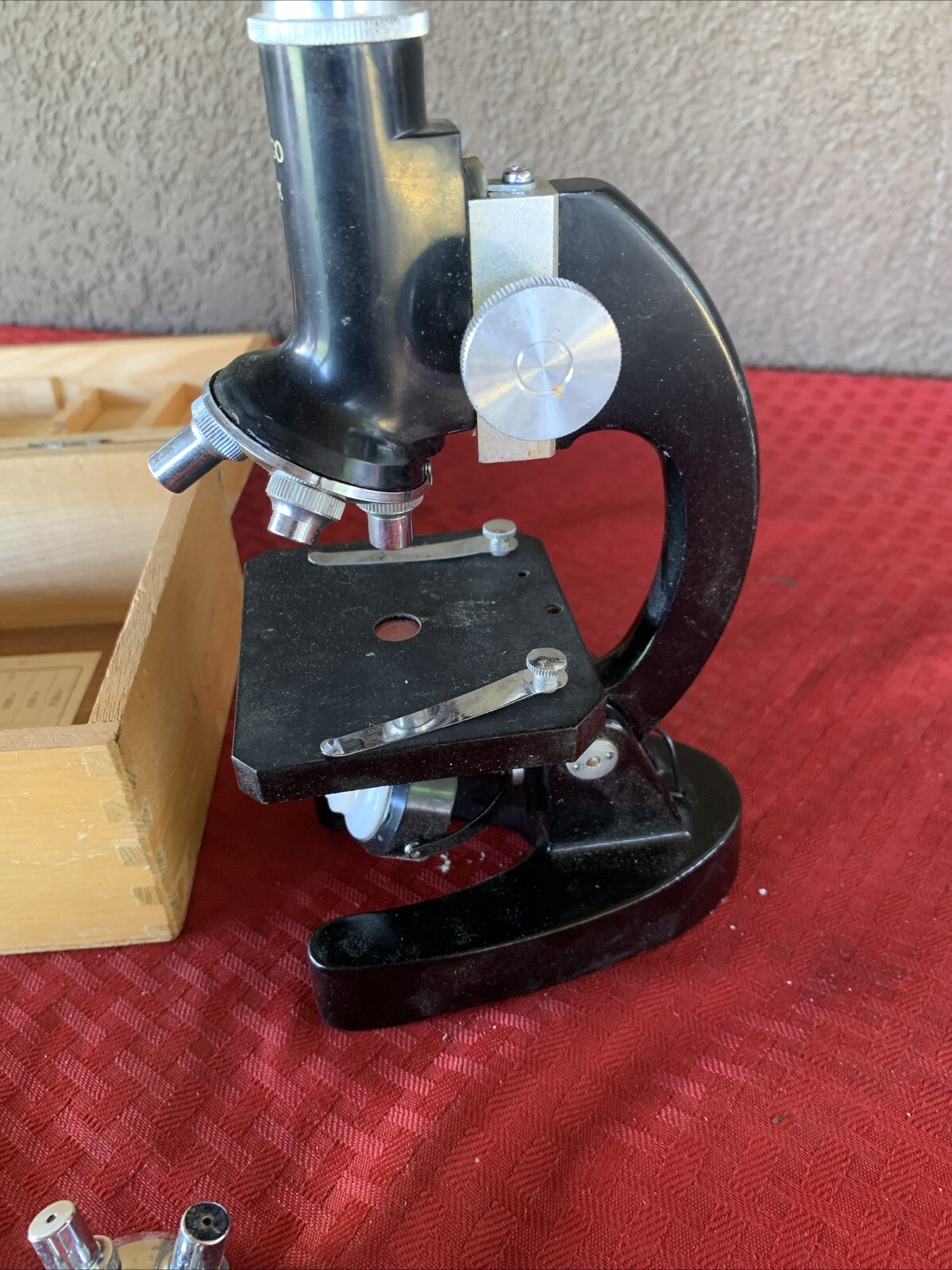 Vintage Tasco 900X Zoom Microscope.