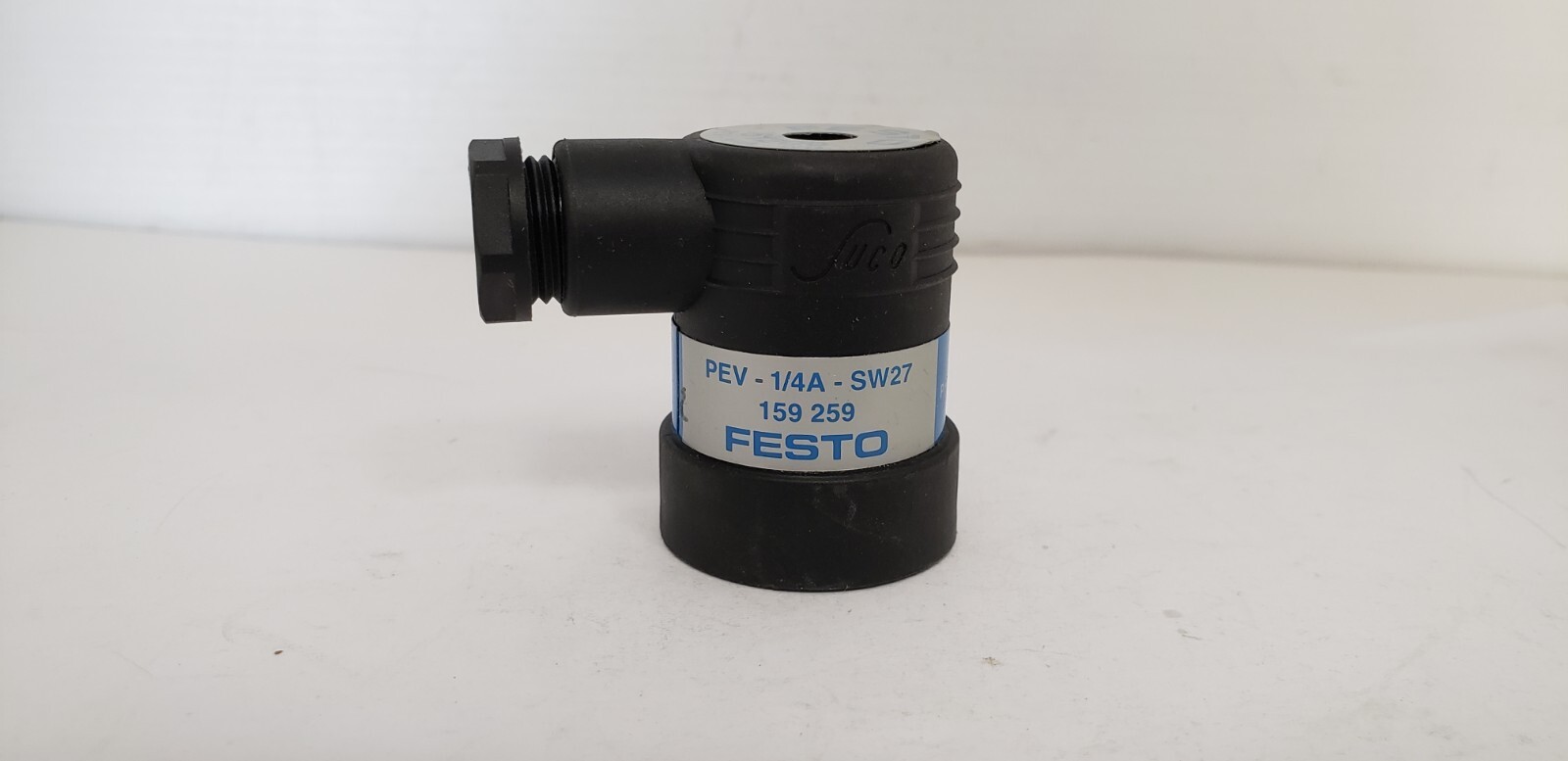 FESTO 161209 PRESSURE SWITCH PLUG SOCKET, 4 PIN ANGLED CONNECTION, 1/4" NPT, NNB
