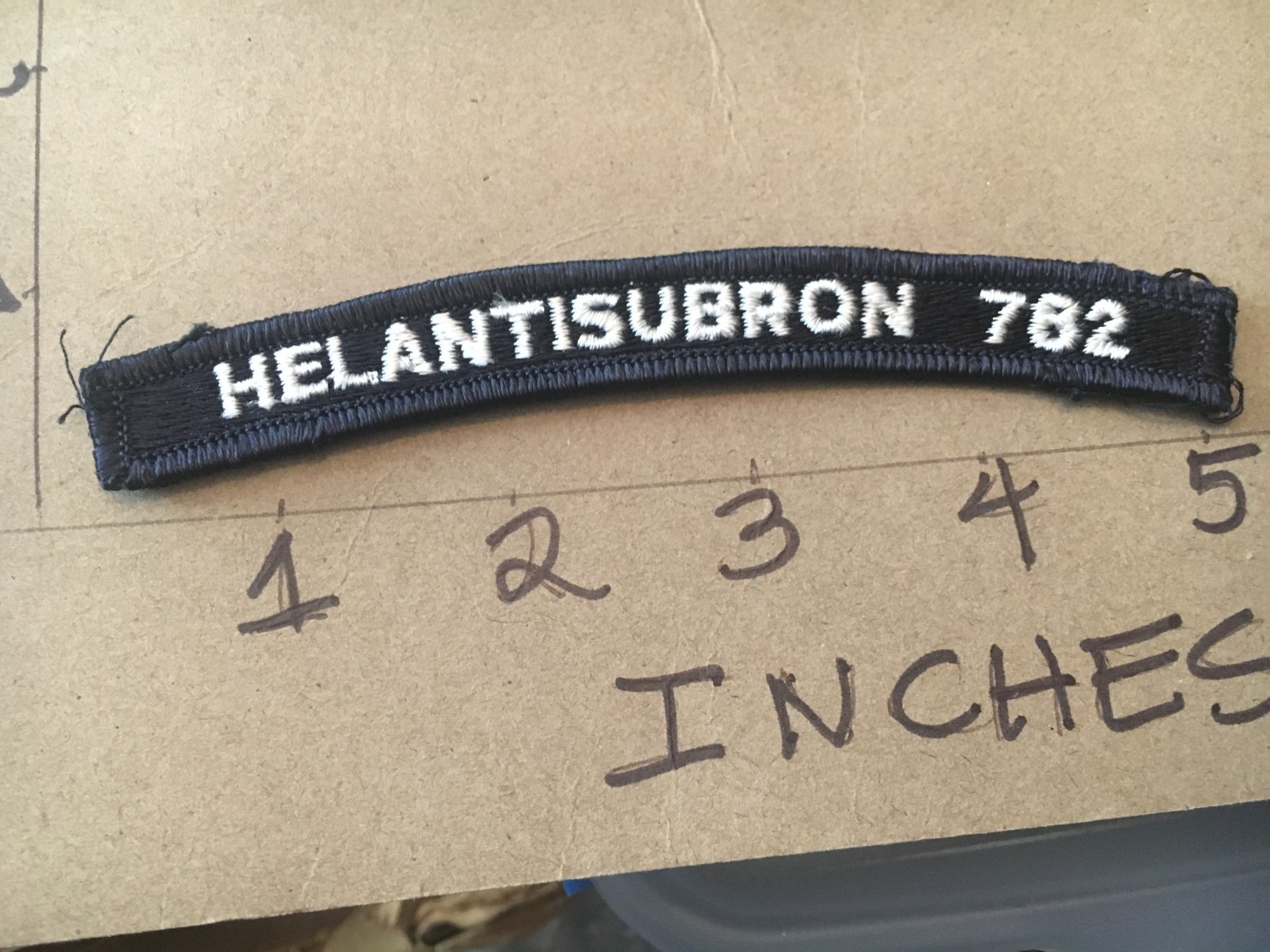 US NAVY SHOULDER STRIP TAB *** rocker *** Patch Helantisubron 782