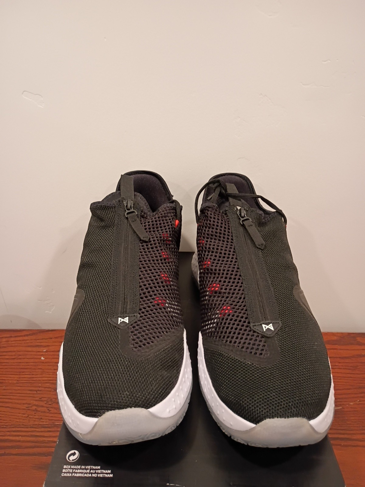 Nike PG 4 TB Promo Basketball Shoes Mens Size 18 Black White CD5079 001