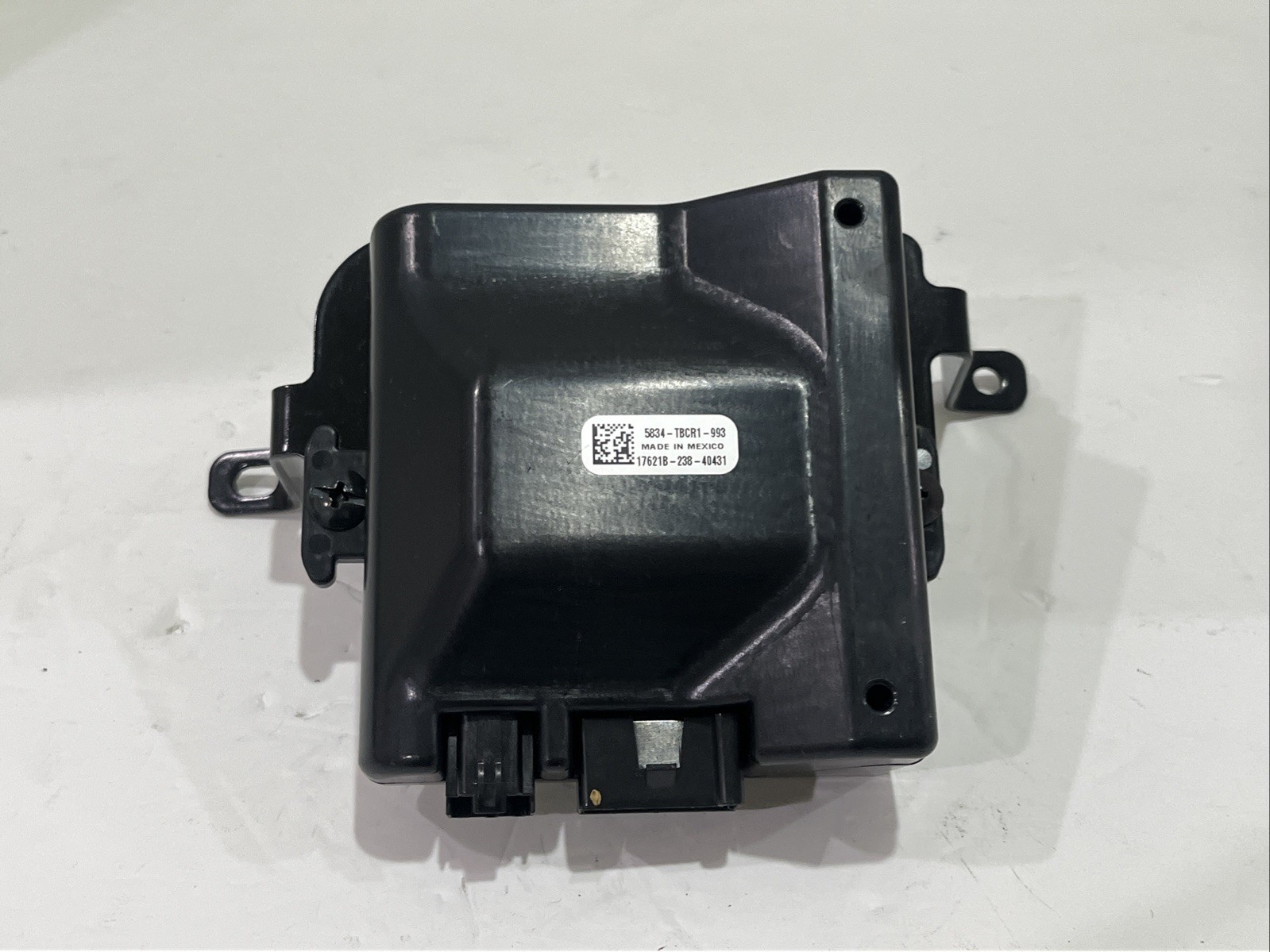 NEW OEM Mopar 2021-2024 Jeep Trailer Brake Control Module - 82215834AC