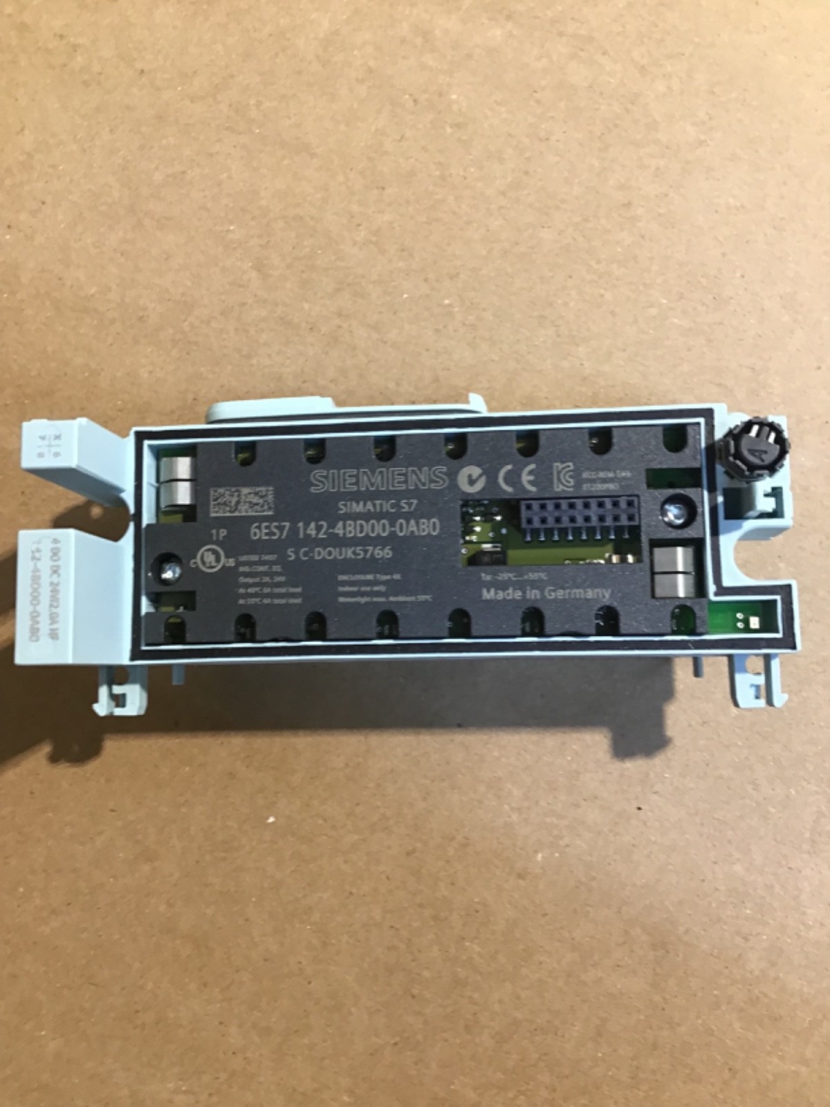 SIEMENS 6ES7 142-4BD00-0AB0  SIMATIC ET 200PRO ELECTRONIC MODULE,NEW IN BOX