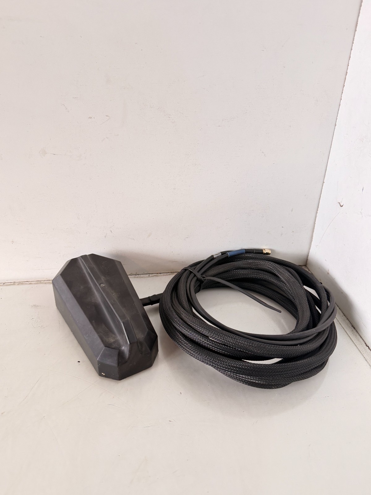 Airgain AP-CC-M-S22-BL - Airgain Double cell/LTE Antenna MMACAN000429 (28)
