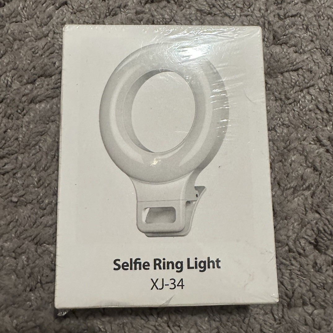 Ring Light XJ-34 Clip-On Rechargeable LED Phone Selfie Light, White