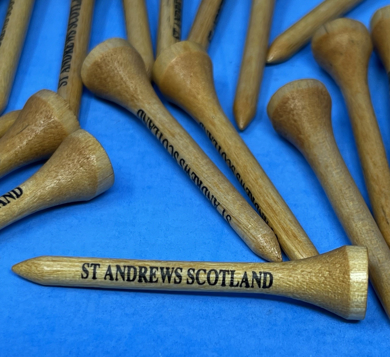St Andrews Scotland Course Souvenir 24 Wood Tees in Canister