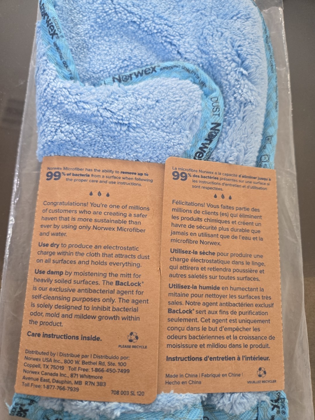 Norwex Blue Dusting Mitt Microfiber with BacLock FAST FREE SHIPPING TODAY