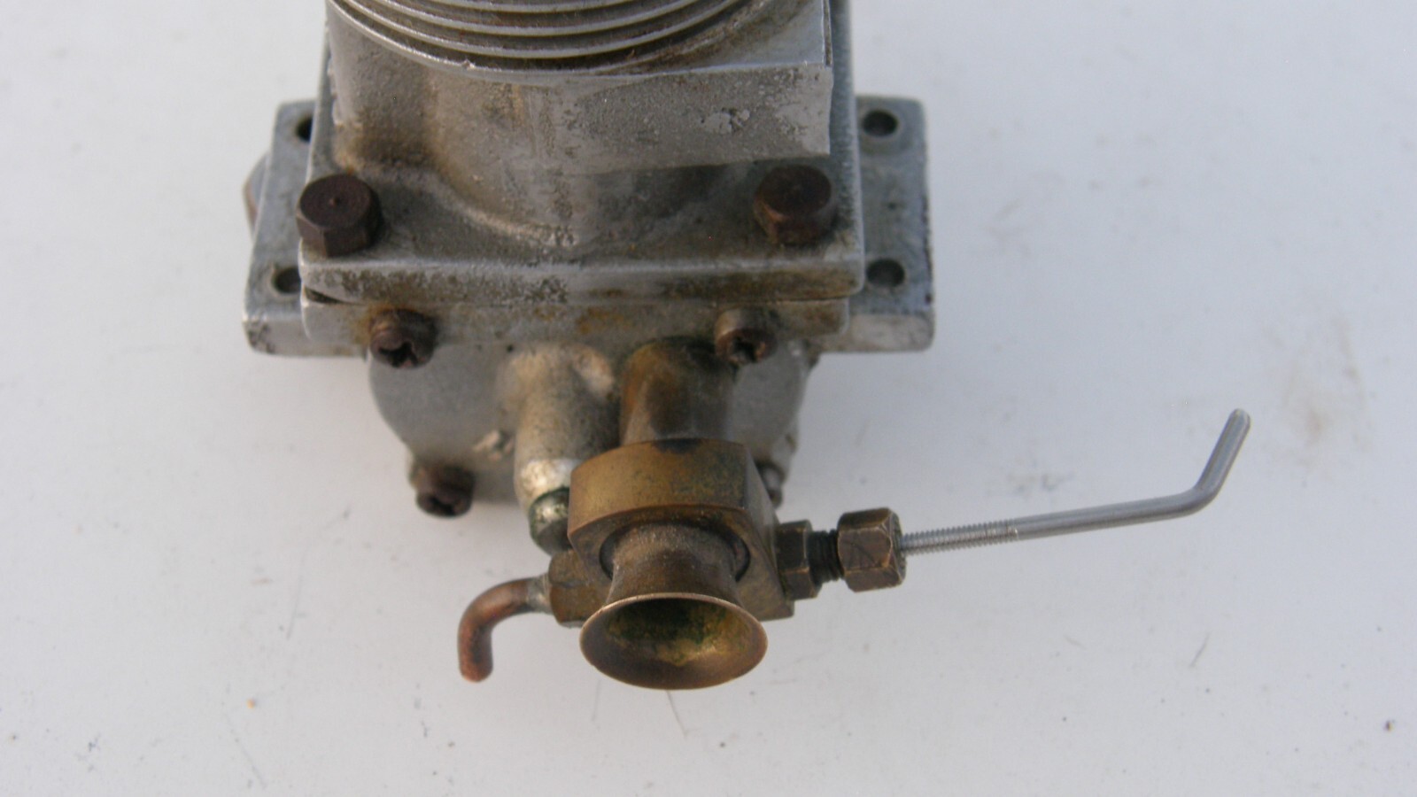 Hornet 60 Model Airplane Engine w/ Excellent Compression & Dual Ringed Piston