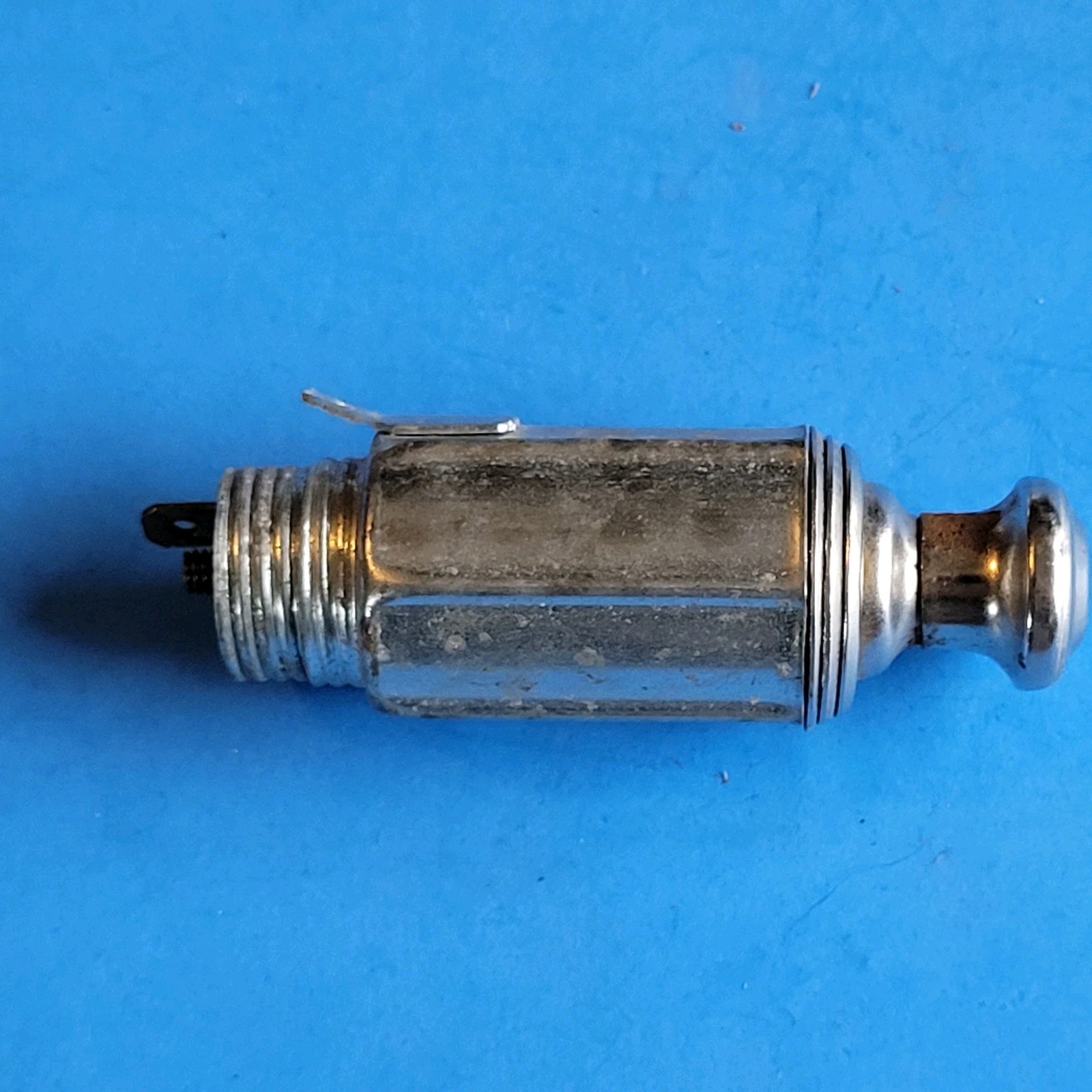 Vintage 12V Cigarette Lighter And Retainer,  Car, Made in Taiwan R.O.C.