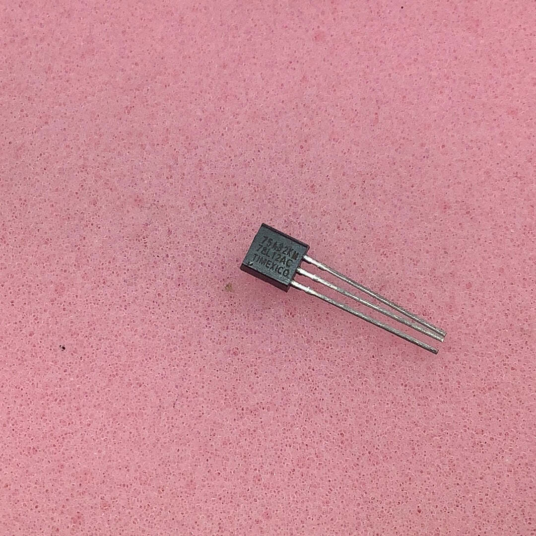 UA78L12ACLP - TEXAS INSTRUMENT 12V 100mA Positive Voltage Regulator