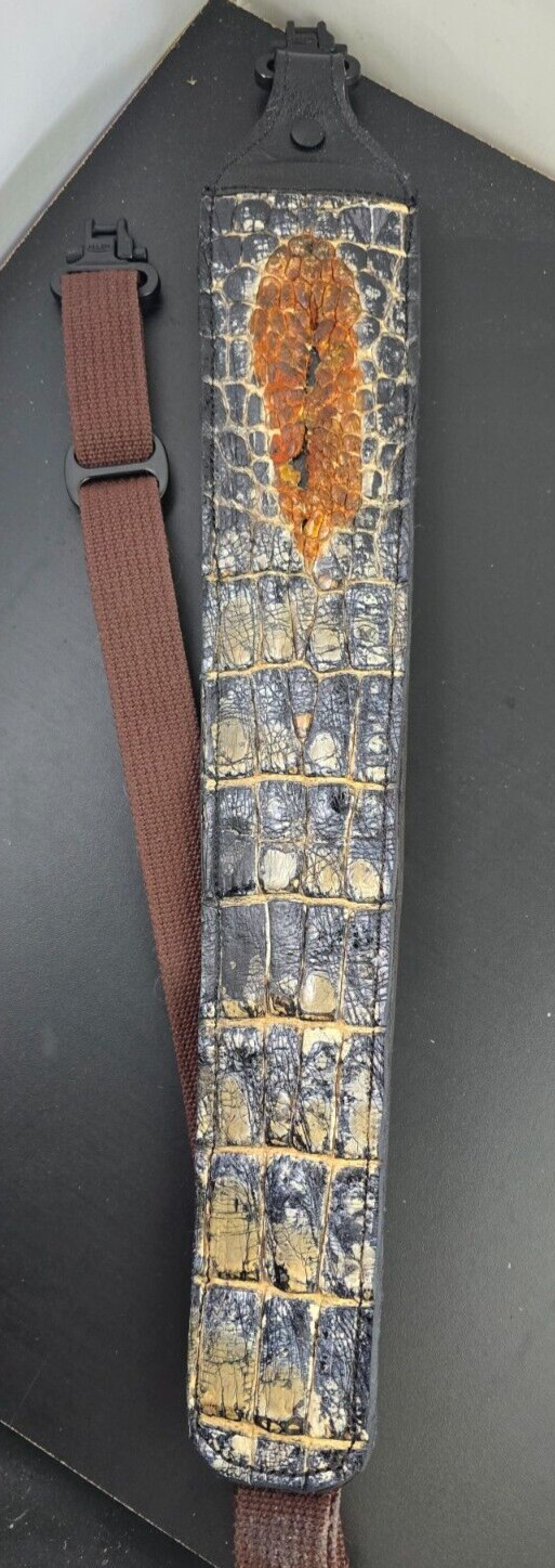Alligator skin Rifle Sling CUSTOM handcrafted padded Genuine with CLOACA gluteus