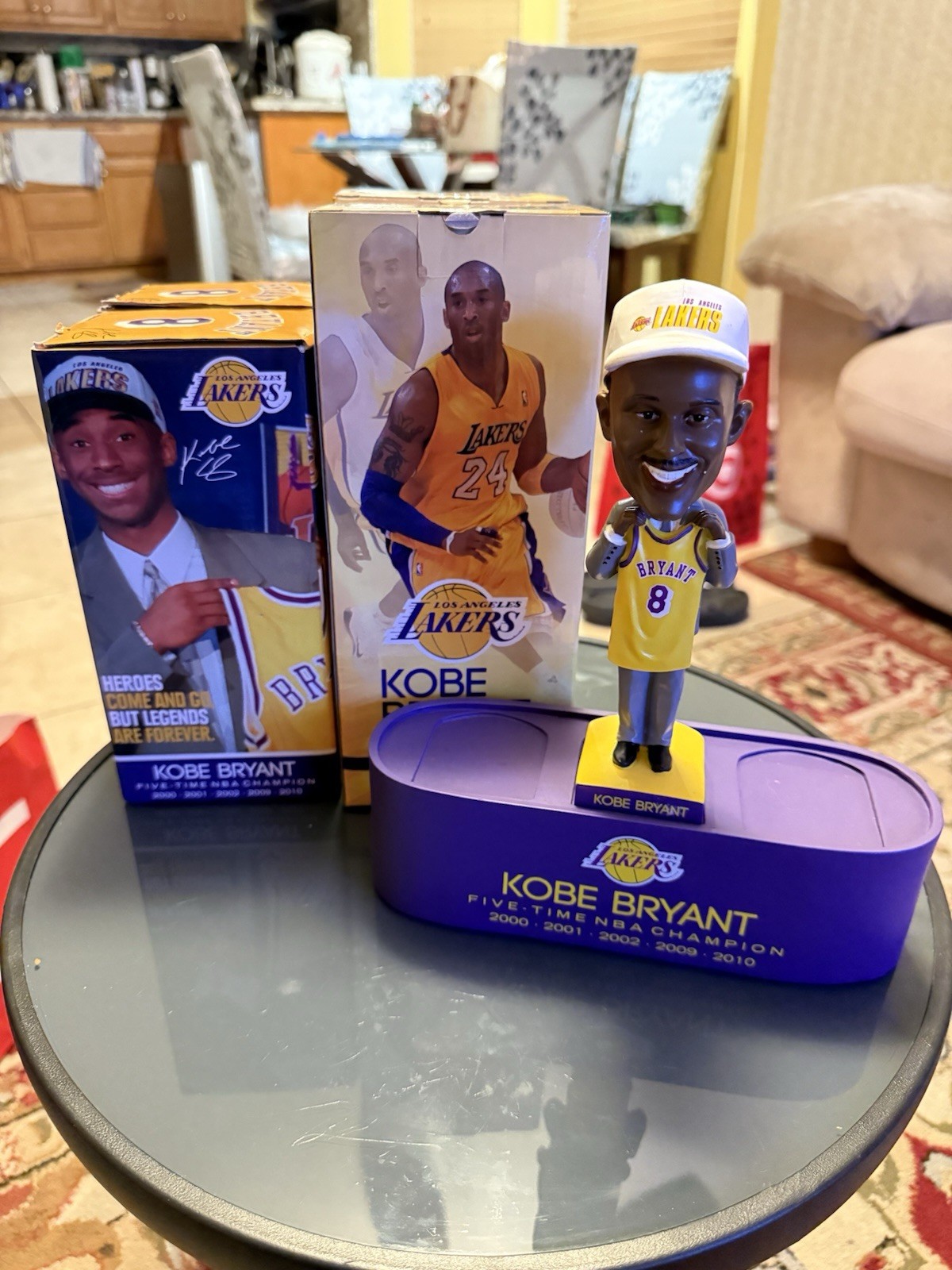 KOBE BRYANT RETIREMENT SGA BOBBLEHEAD MARCH 1, 2016 GIVEAWAY LA LAKERS