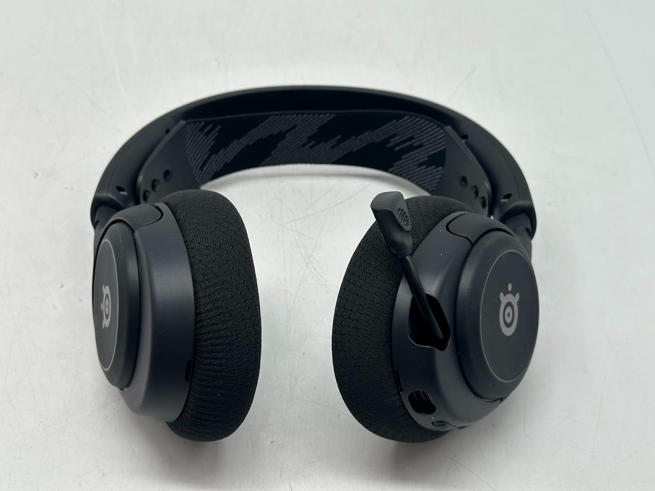 SteelSeries Arctis Nova 3 Multi-System Gaming Headset