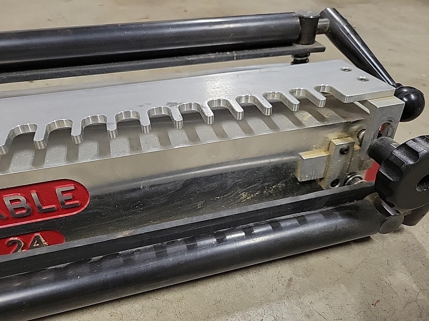 Porter Cable OmniJig 24”Router Dovetail Jig
