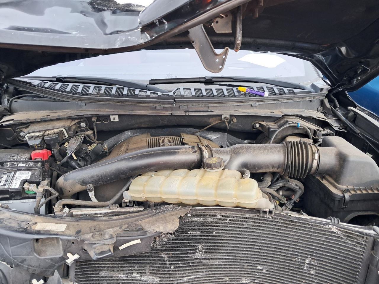 NAVIGATOR 2019 Glove Box 4815593