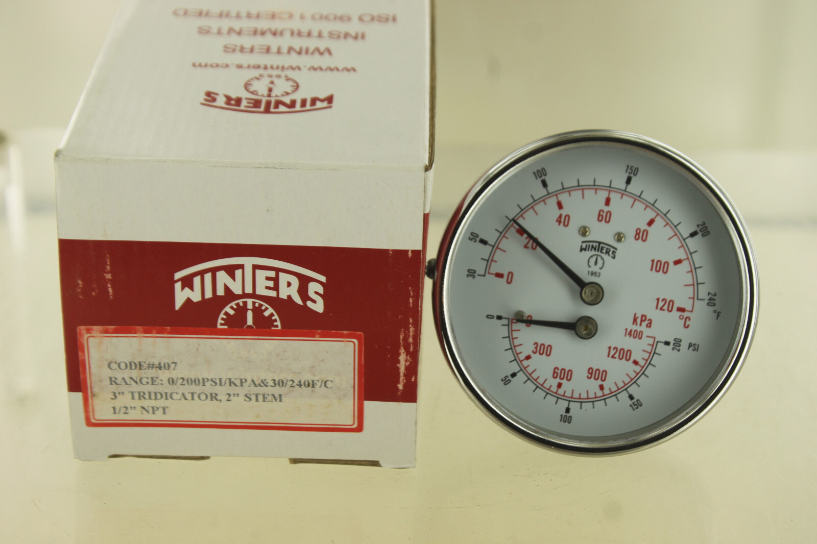NEW WINTERS 407 0/200PSI/KPA&30/240F/C 3" TRIDICATOR 2" STEM 1/2" NPT DUAL TEMP