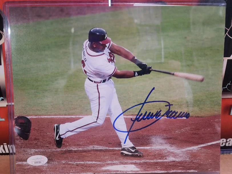 Julio Franco Auto 8x10 Photo Braves JSA COA