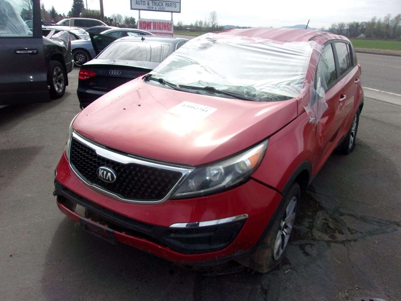 Used Front Left Steering Knuckle fits: 2014 Kia Sportage thru 02/04/14 2.4L Fron