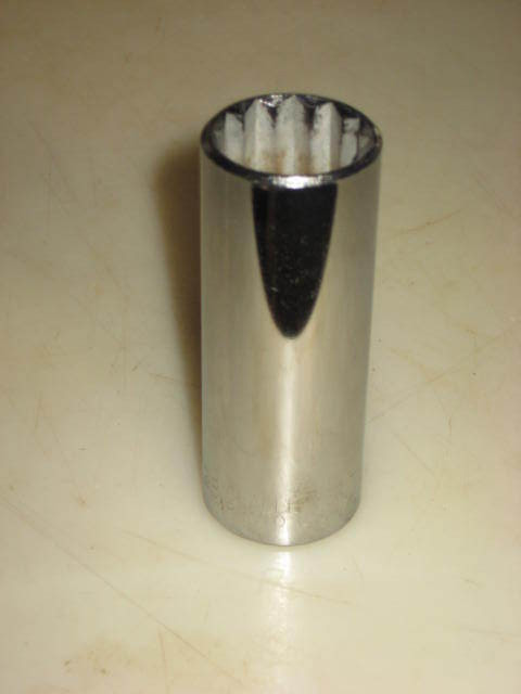 NEW 1/2"-dr. 7/8" DEEP SOCKET, 12-pt, USA, POLISHED CHROME, CHALLENGER # 1728