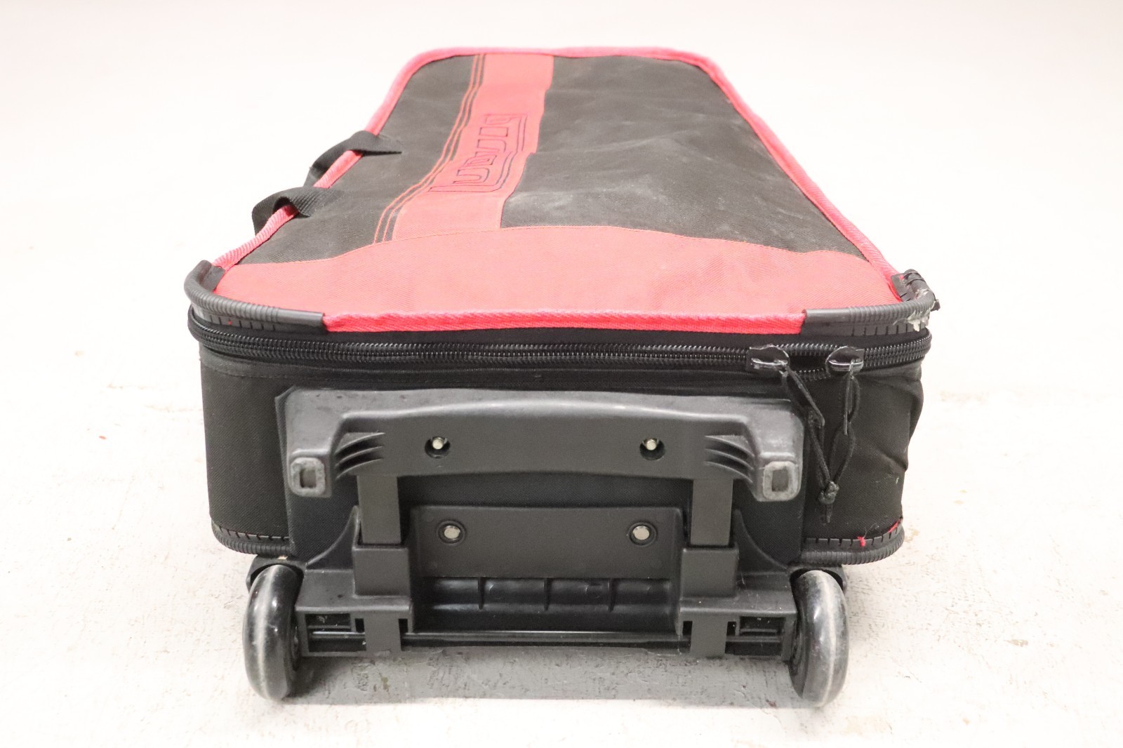 Ludwig Bell, Stand and Practice Pad Rolling Case