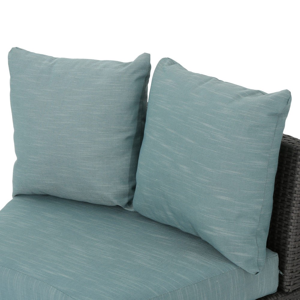 Outdoor Single Sofa Chair, Waterproof Rattan w/ Removable Cushion All Weather