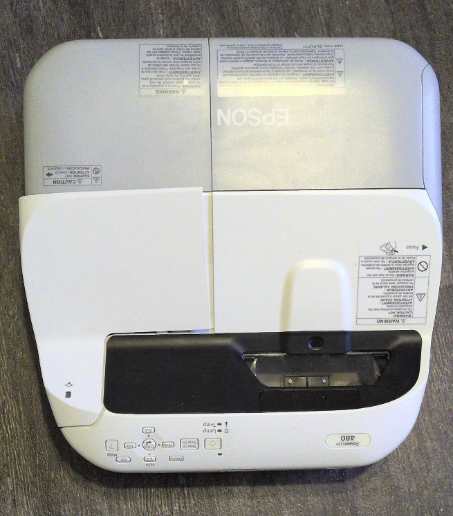 Epson PowerLite 480 3LCD Projector (Model H485A) - Unit Only