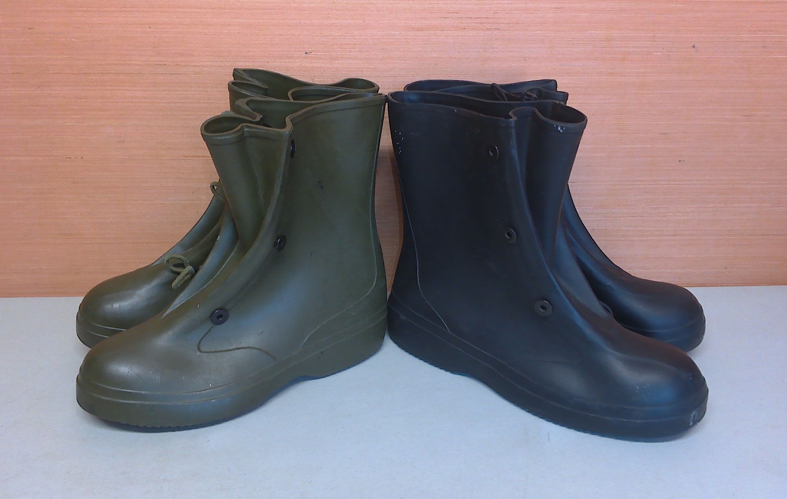 Lot of 2 USGI Black & Green Chemical Protective Overshoes Boots Men's Size 11