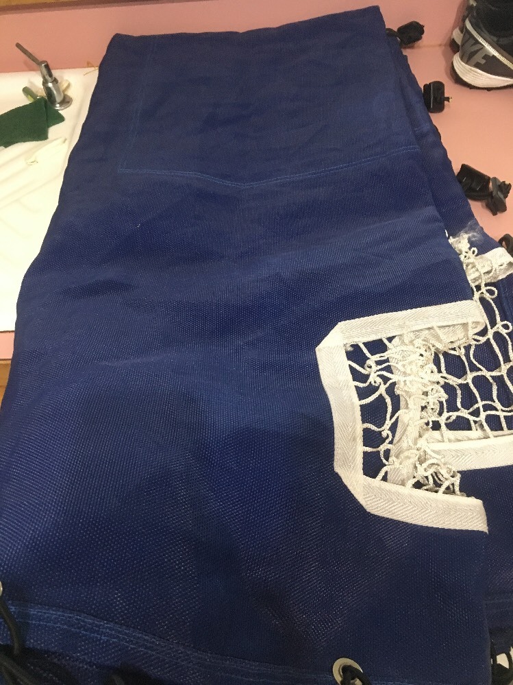 Golf 8 Hole Net In Royal Blue Color