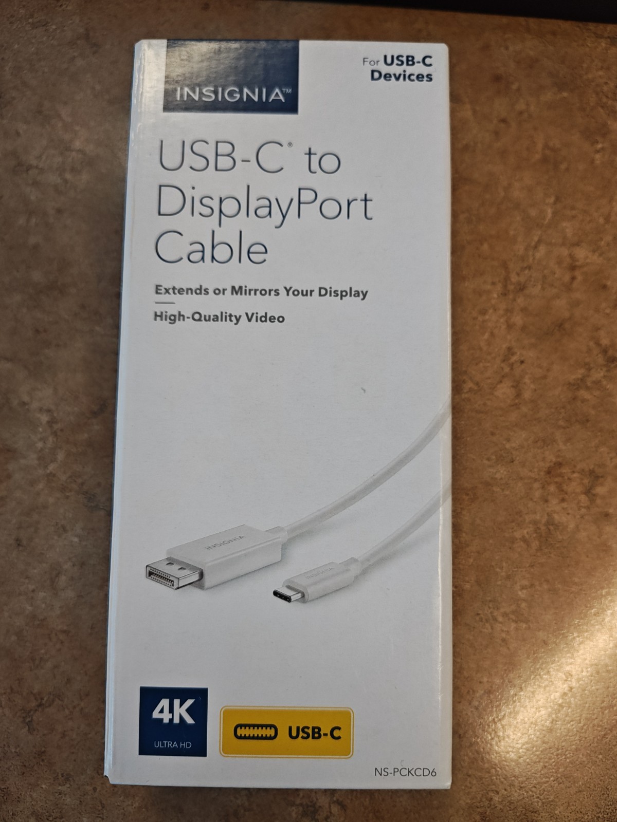 Insignia USB-C to Displayport Cable - NEW
