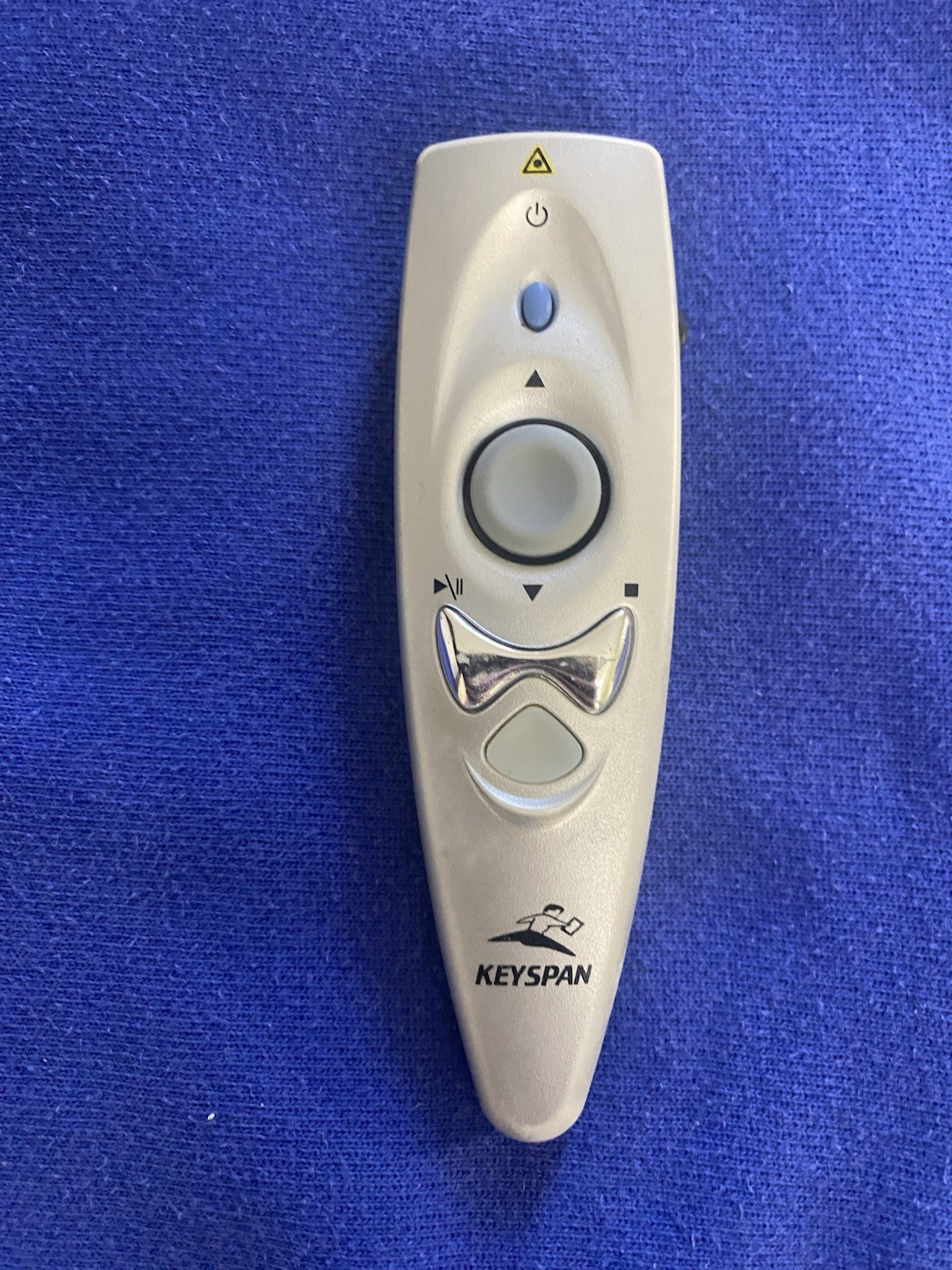 Keyspan TSAM-001 Wireless Presentation Remote Laser Pointer USB Receiver Silver