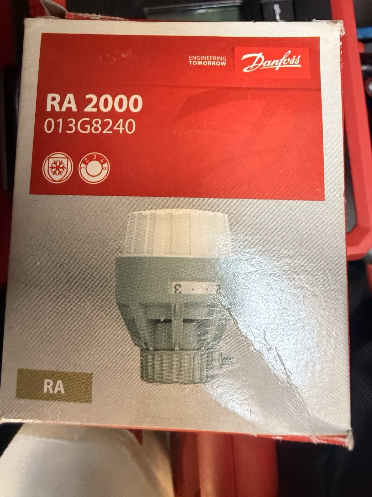 Danfoss RA2000 Operator with Valve Mounted Dial & Remote Sensor