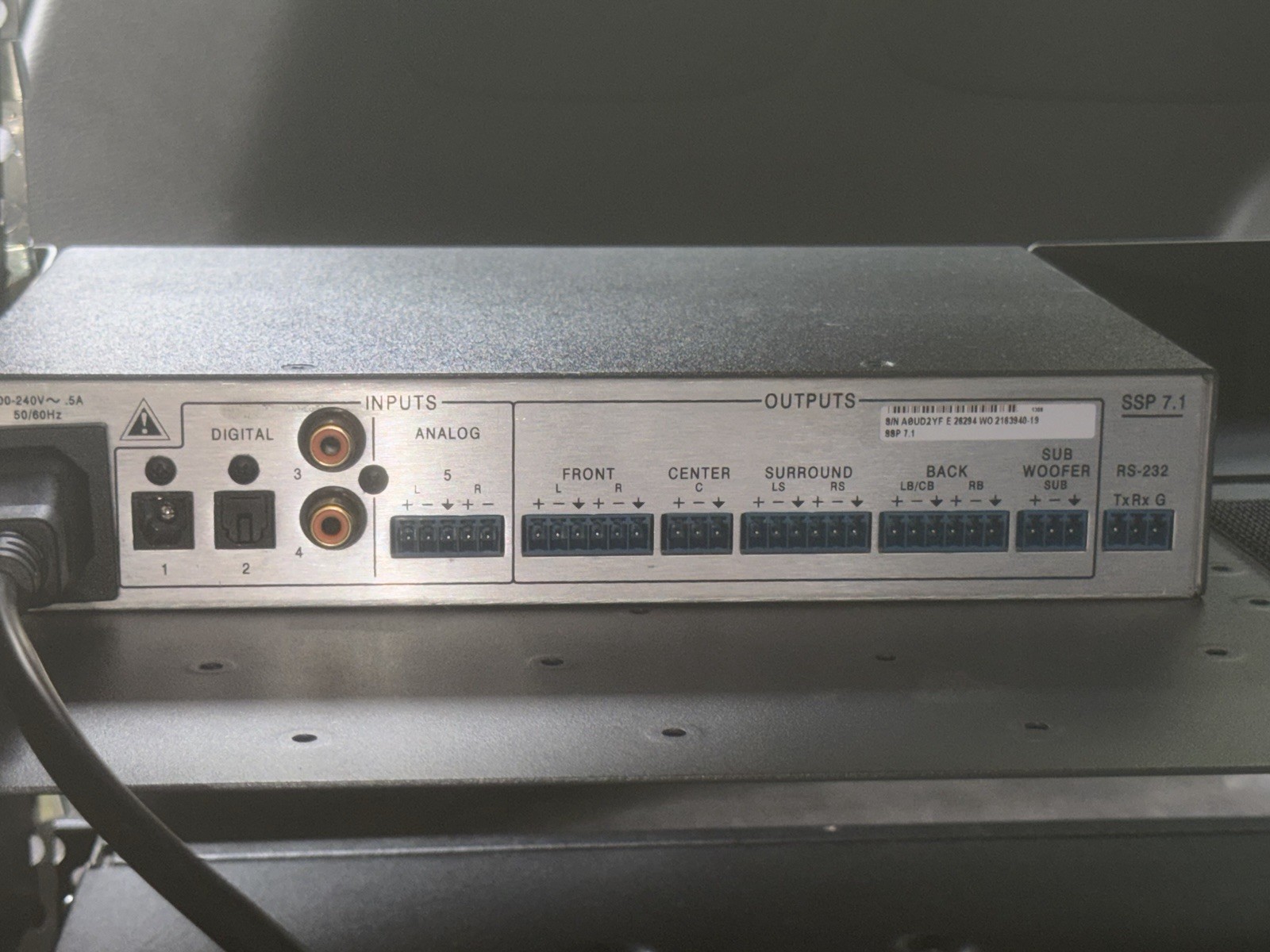 QSC RMX 2450 Power Amplifier + Extron SSP 7.1 Processor w/ SKB Rack Case