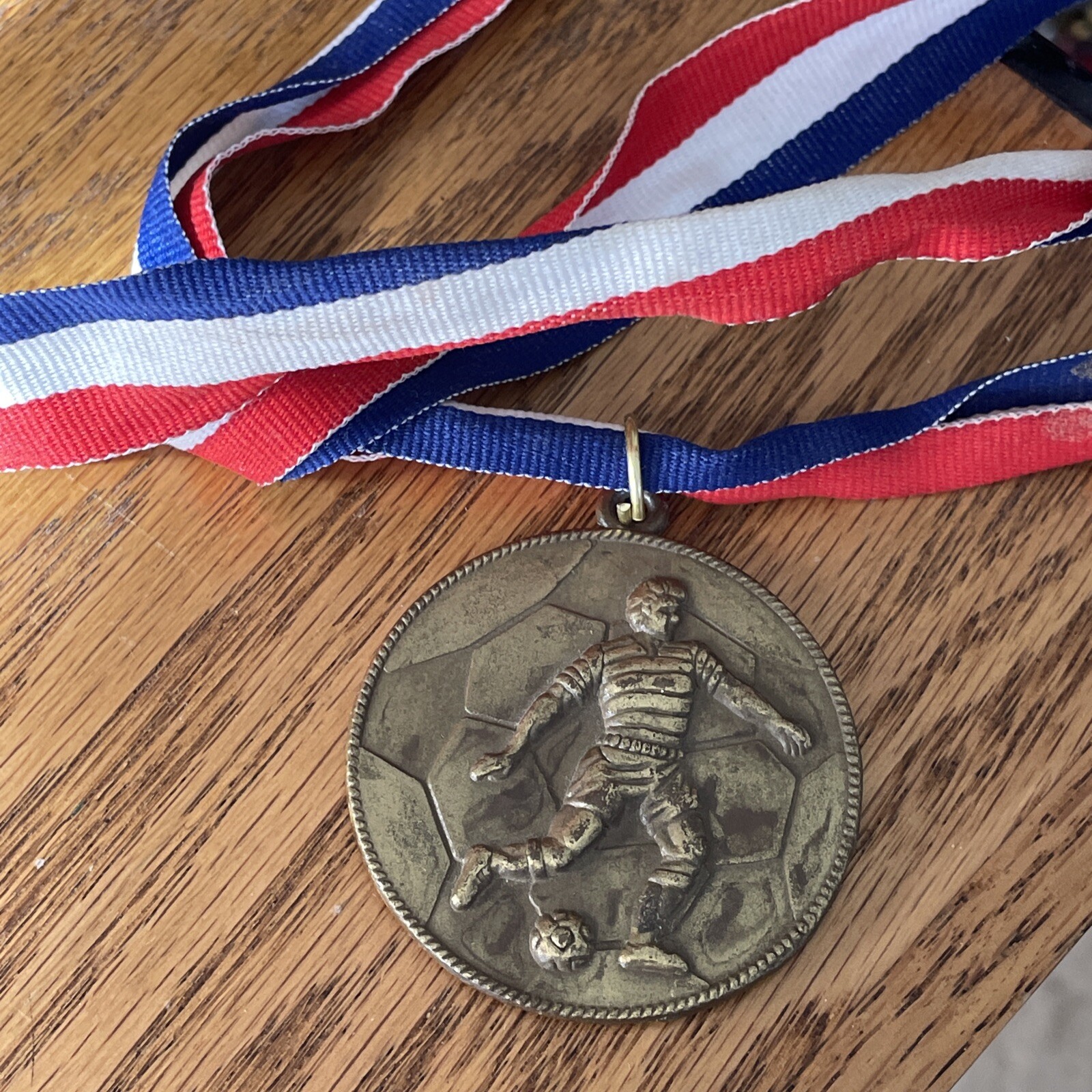 Soccer Cut Medal Gold Tone Metal Ribbon Ball Liverpool Youth 1992-93