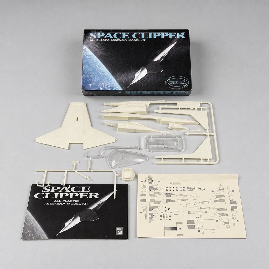 Moebius Space Clipper All Plastic Model Kit 2001-2