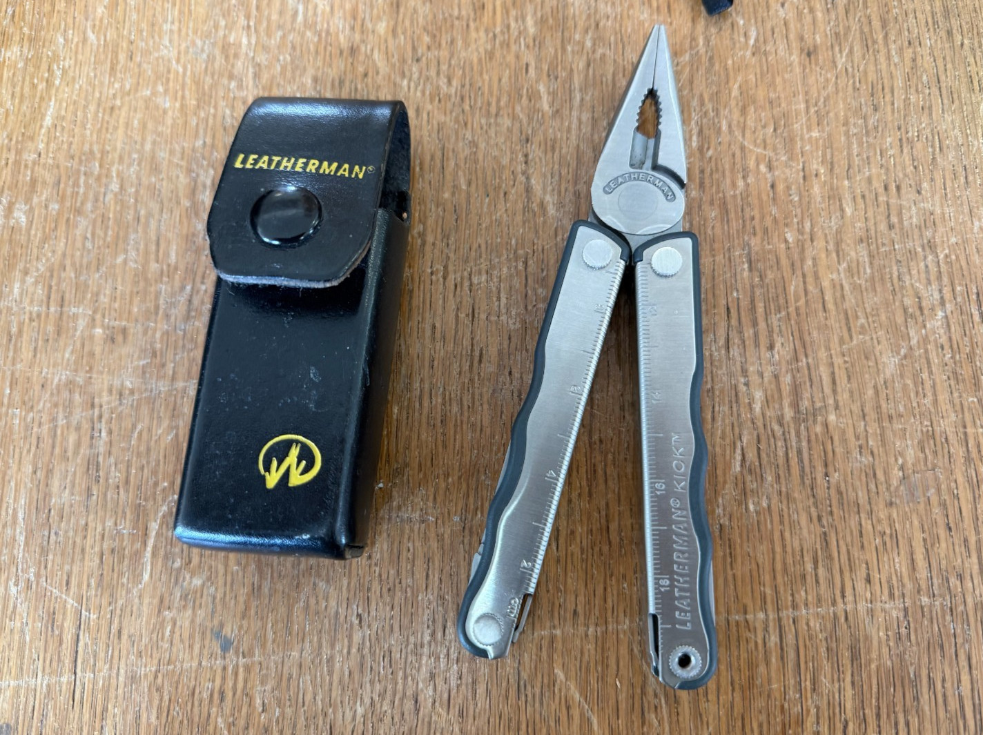 Leatherman Kick Multitool with Sheath