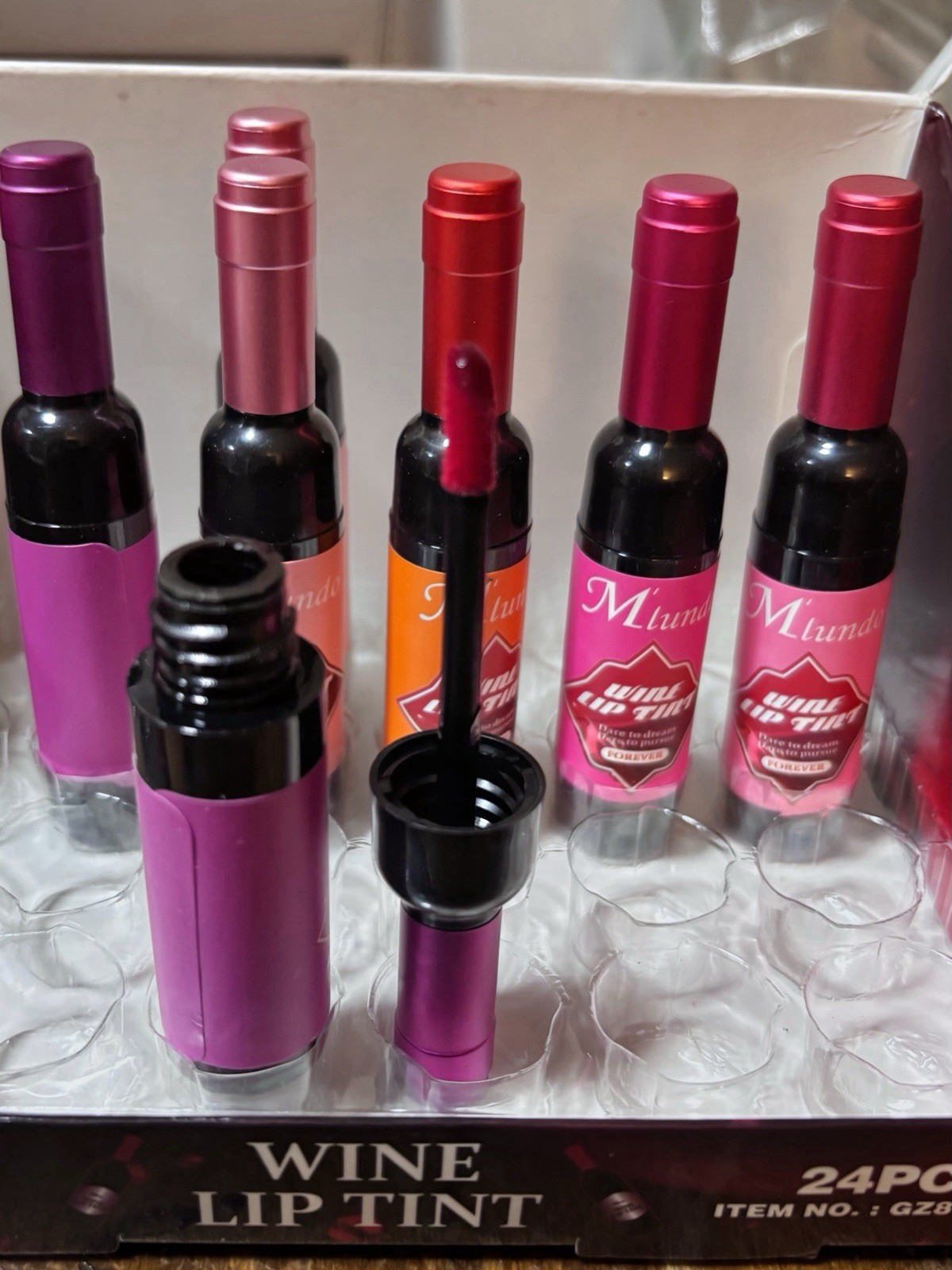 M’lundo Wine Lip Tint