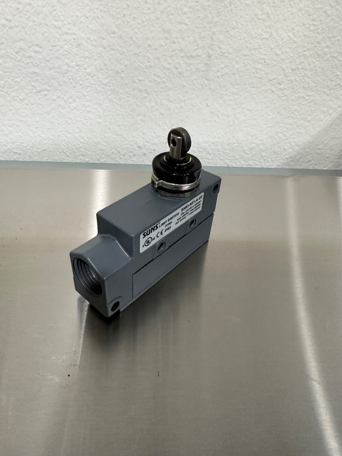 suns international SN93-N21-A-V2 micro switch for air curtain mars